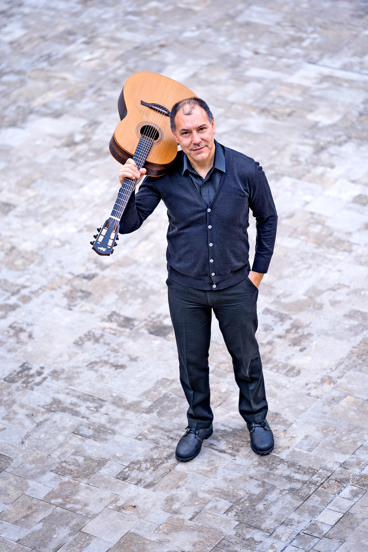 Fuego del Sur – Musica Latinoamericana, Tim Turuso